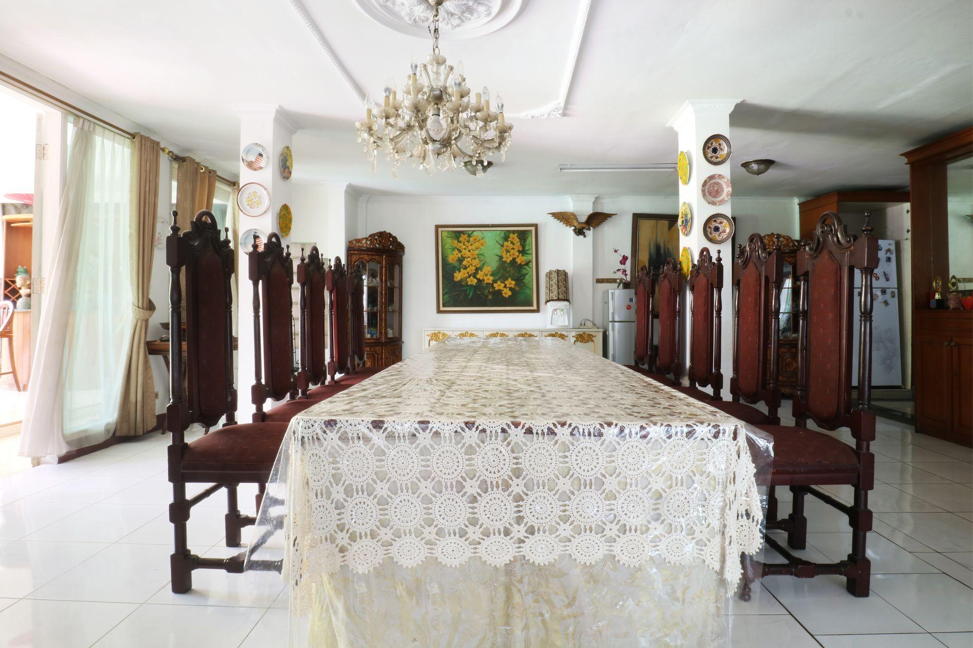 Villa Sri Manganti Jakarta Exterior photo
